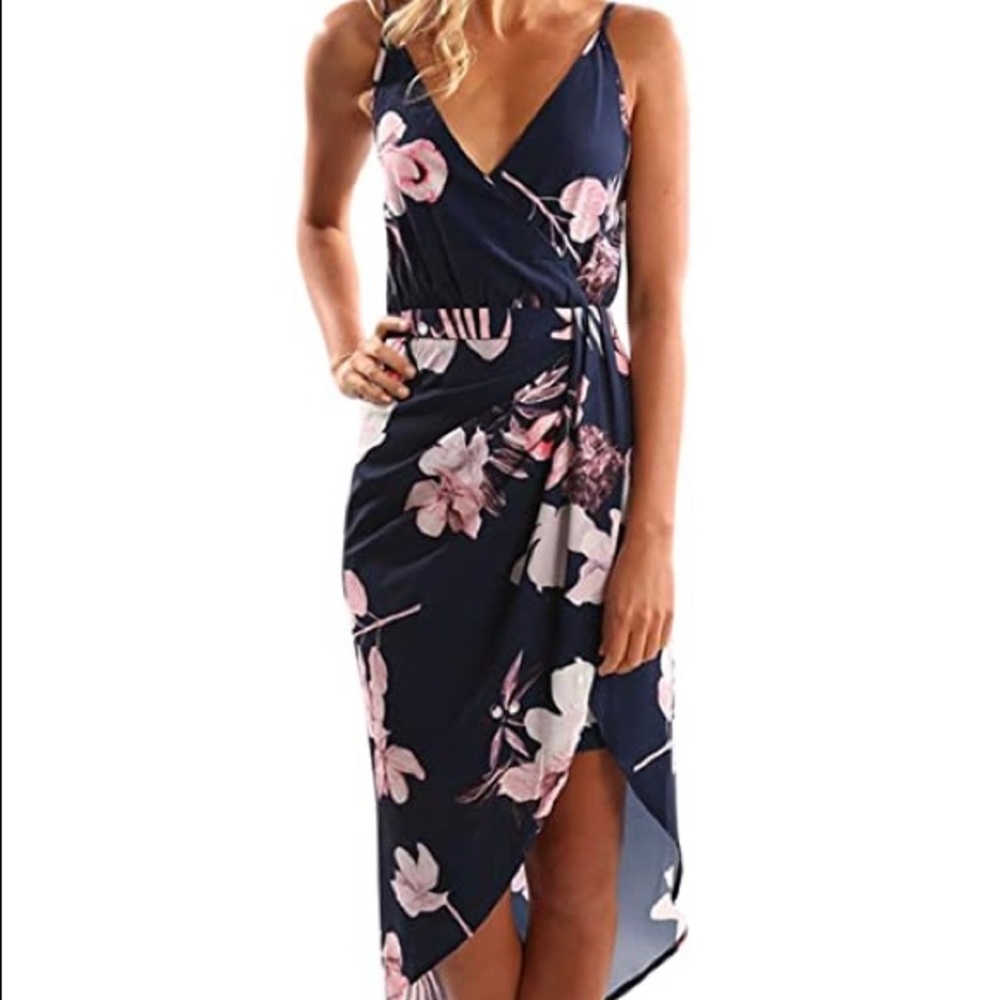 NWOT Dearlove Wrap, Deep V-Neck Backless Dress